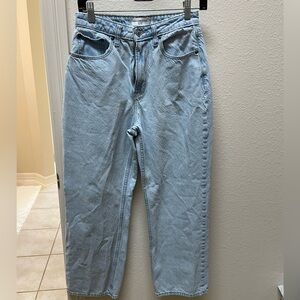 Abercrombie Loose High Rise Women’s Jeans